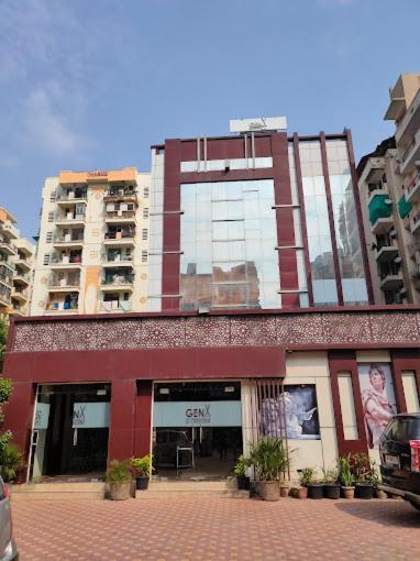 Genx Le Crescent Ghaziabad Hotell Exteriör bild